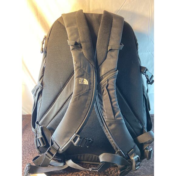 The North Face , Surge backpack - Picture 4 of 10